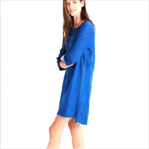 Madewell Denim Shift Dress - Picture 2 of 7